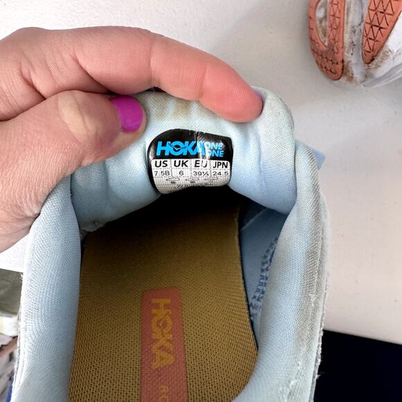 Hoka Bondi 8 Women's Size 7.5 - worn once - Picture 7 of 7